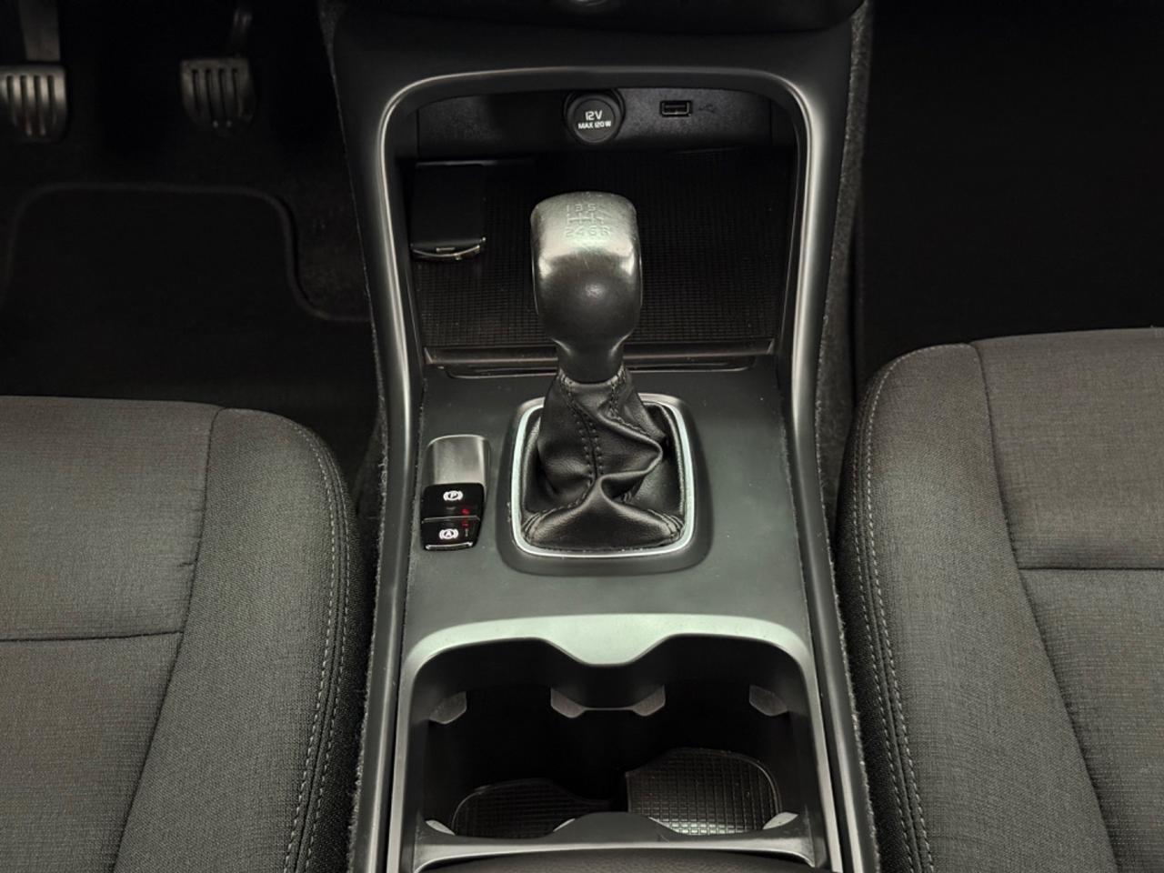 Volvo XC40 D3 AWD Momentum Core