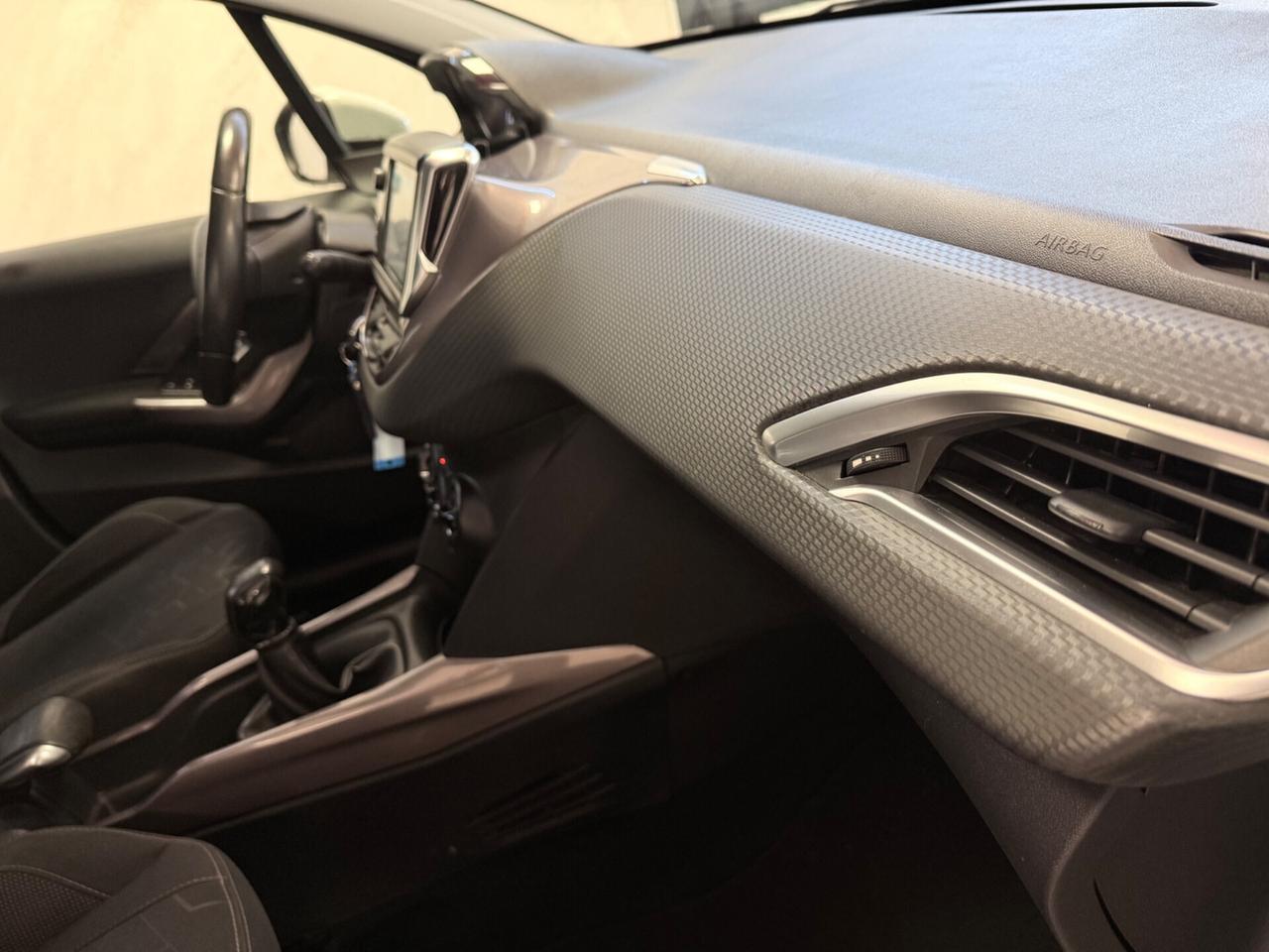 Peugeot 2008 PureTech 82 Allure