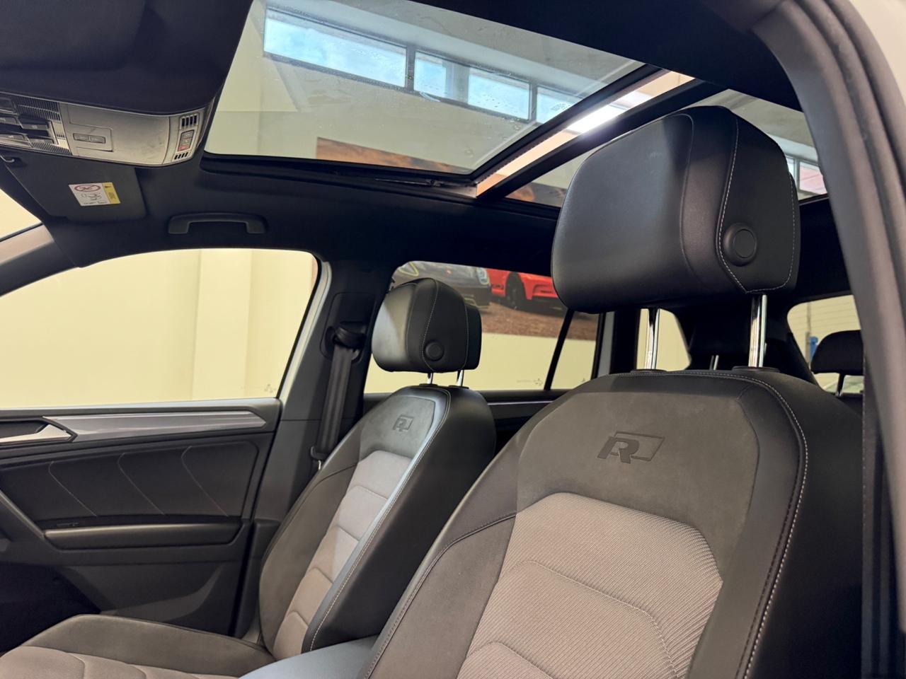Volkswagen Tiguan R- Line - DSG - FULL - SOLO 80.000 KM