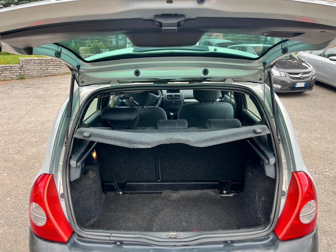 Renault Clio 1.2 16V cat 5 porte Pack Dynamique