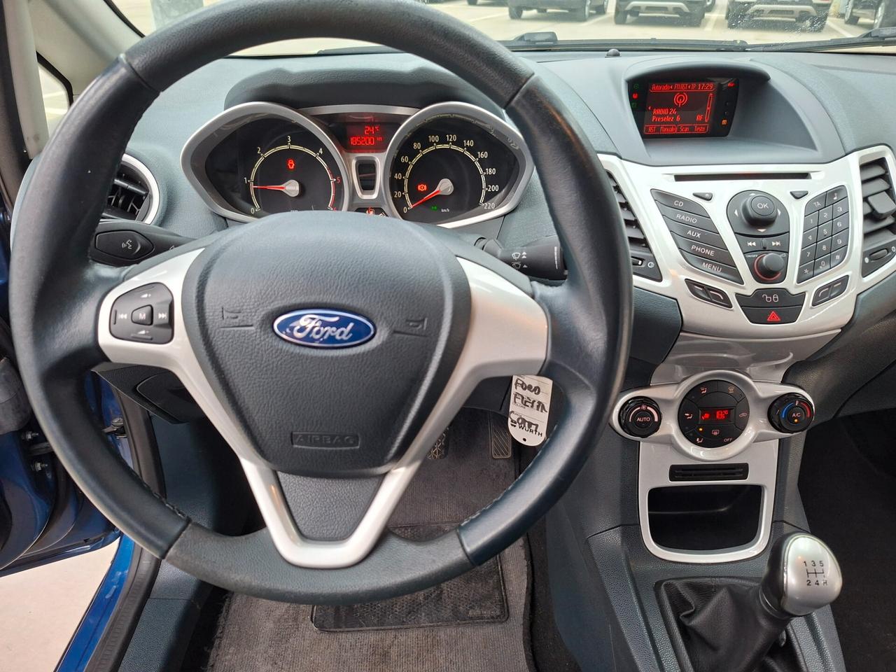 Ford Fiesta 1.4 TDCi 68CV 5 porte Titanium