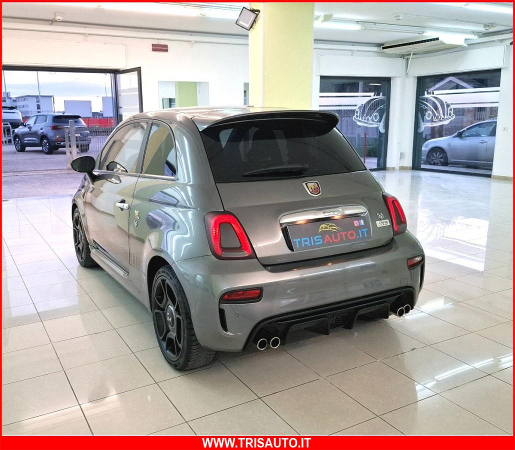 ABARTH 595 1.4 T-Jet Pista