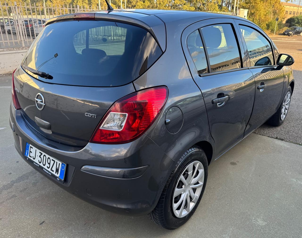 Opel Corsa 1.3 CDTI 75CV -113.000 KM-