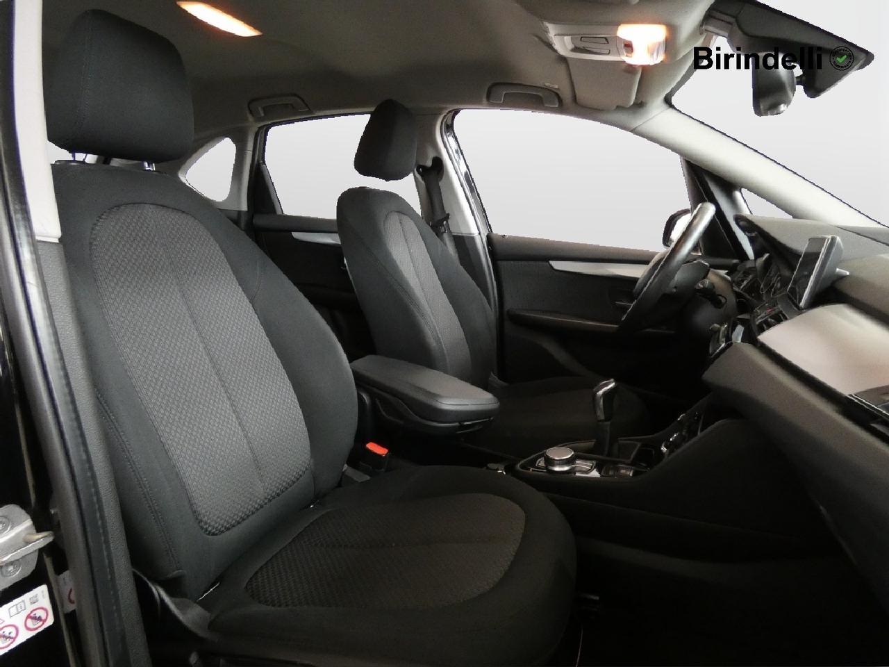 BMW Serie 2 A.T. (F45) - 216d Active Tourer Business
