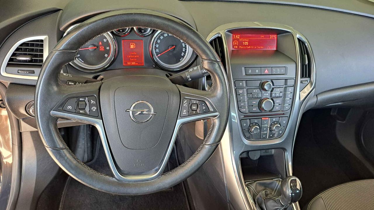 Opel Astra 1.4 Benzina 120CV Cosmo