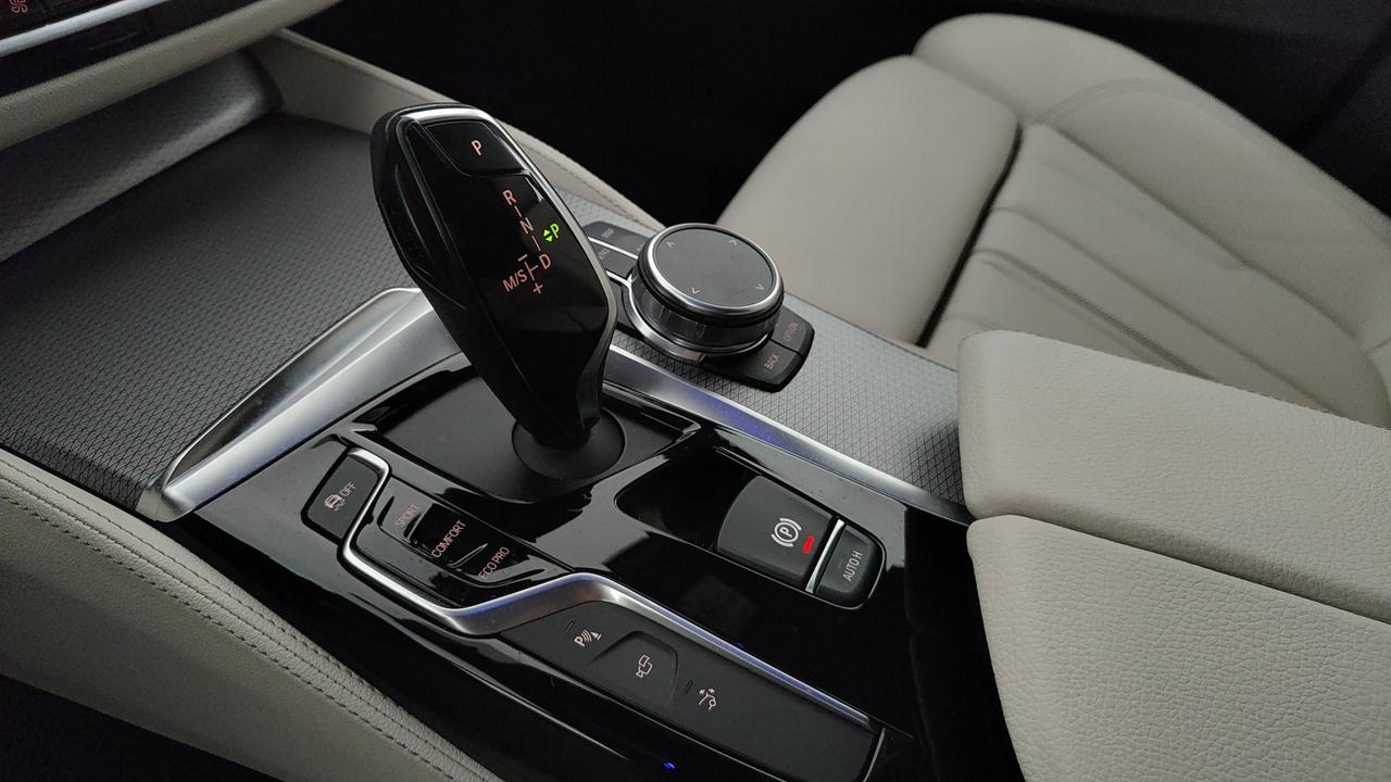 BMW Serie 6 G32 2017 Gran Turismo - 630d Gran Turismo xdrive Msport 265cv auto