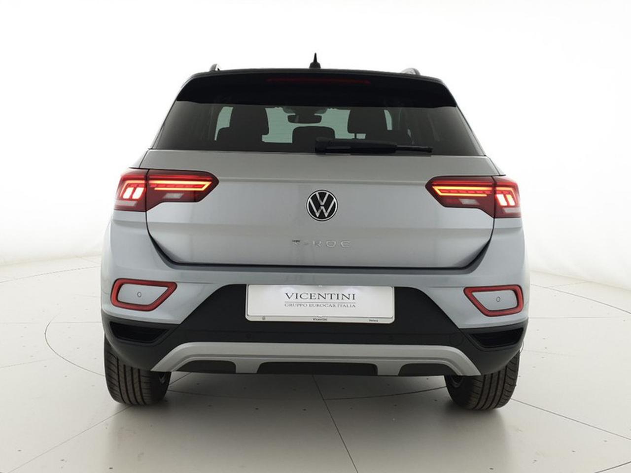 Volkswagen T-Roc 1.5 tsi sport dsg