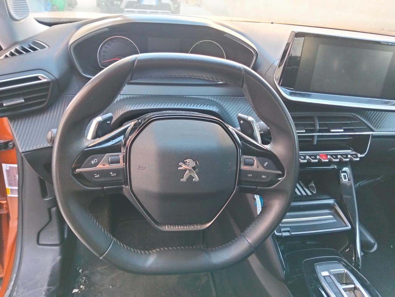 Peugeot 2008 1.5 HDi 130cv EAT8 2022 Motore ?