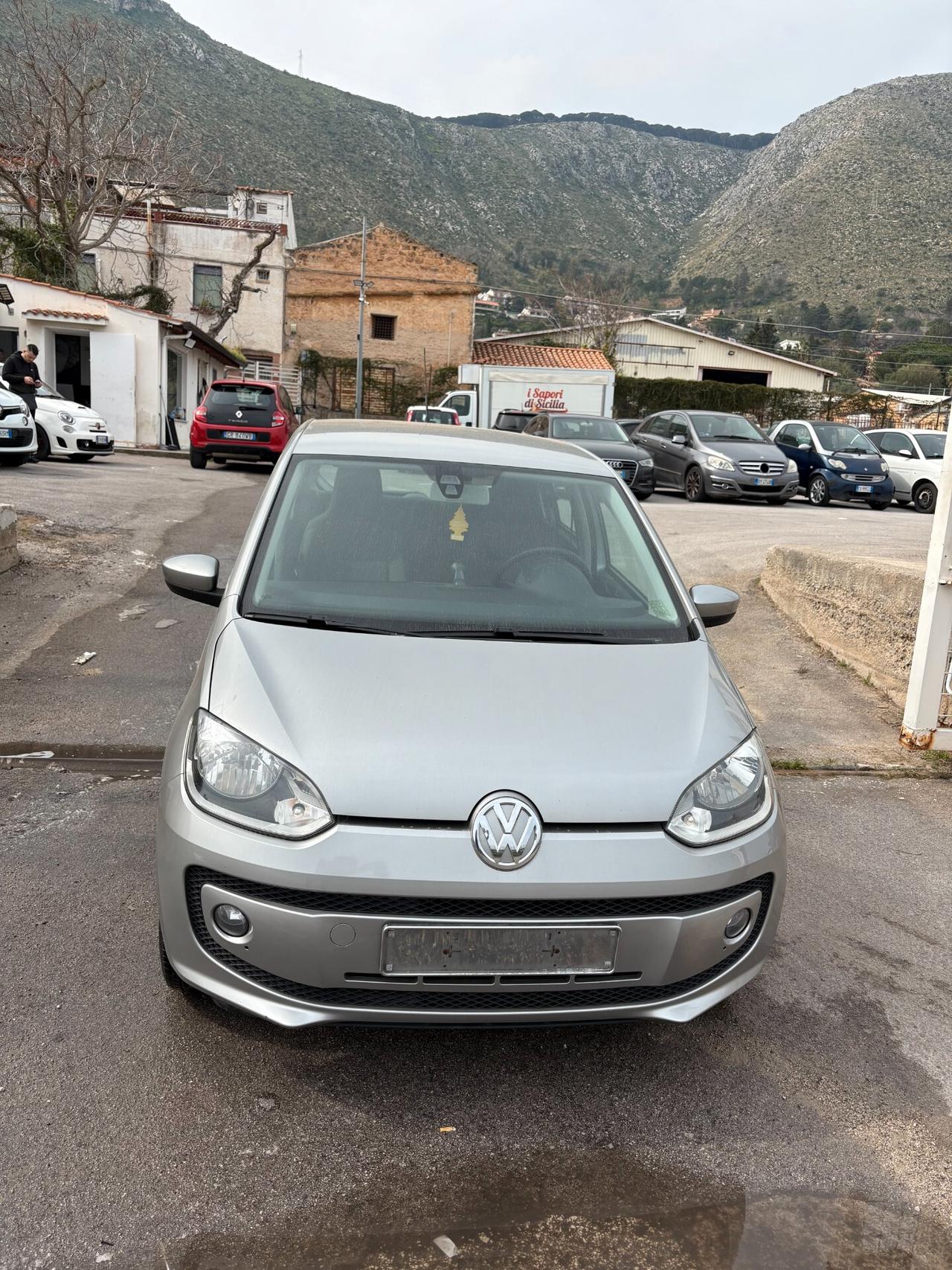 Volkswagen up! 1.0 75 CV 3p. high