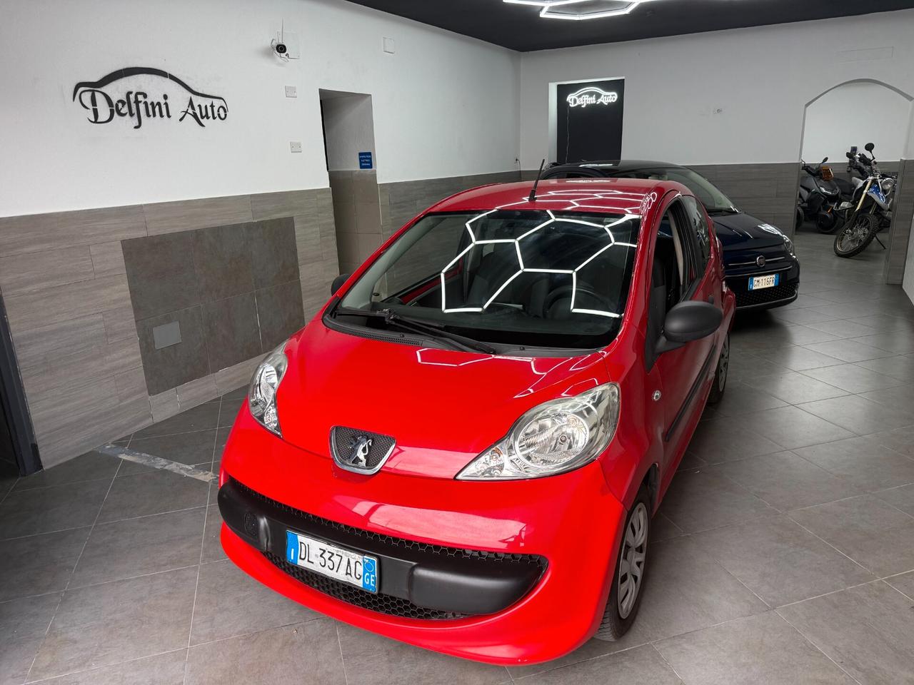 Peugeot 107 1.0 68CV 3p. Desir