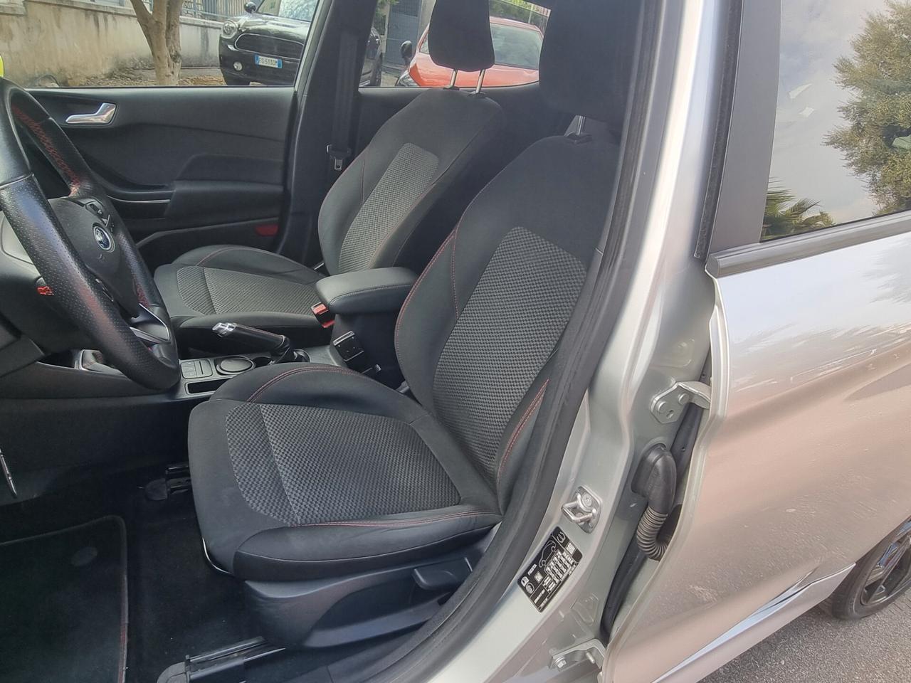 Ford Fiesta 1.5 EcoBlue 5 porte ST-Line