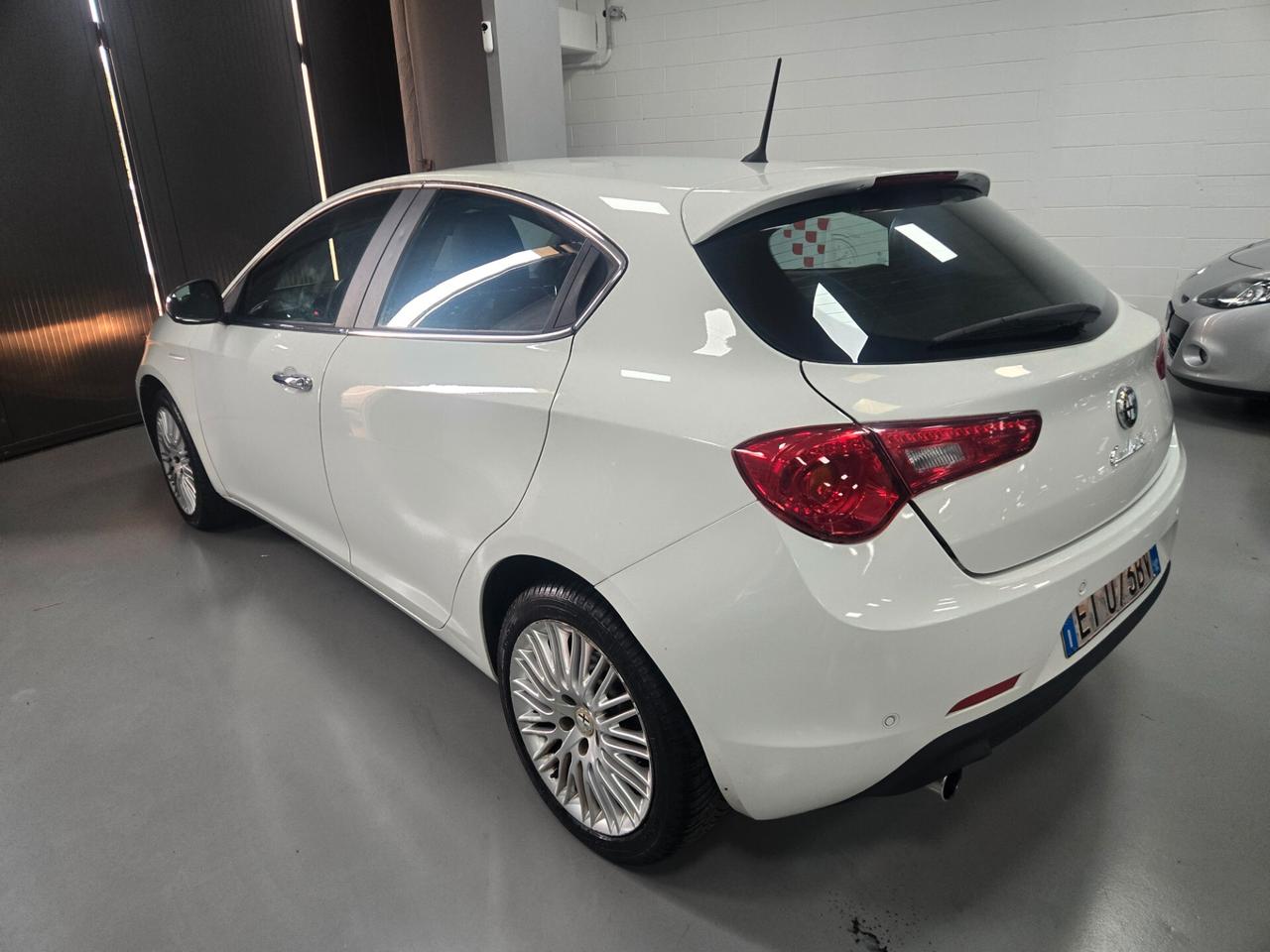 Alfa Romeo Giulietta 1.6 JTDm-2 105 CV Progression