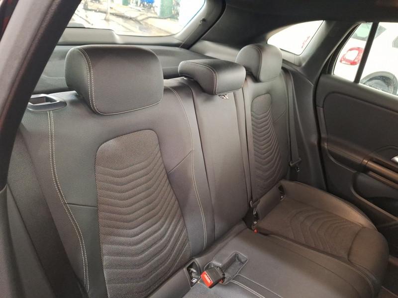 MERCEDES-BENZ GLA 250 AUTOMATIC EQ-POWER BUS EXTRA CROSSOVER