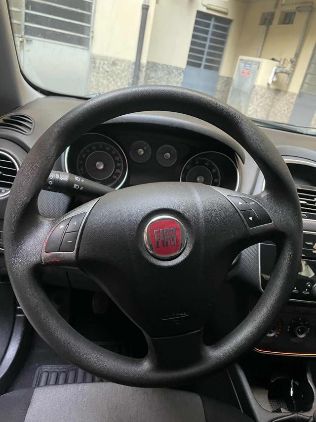 FIAT Punto 1.4 8V 5 porte Easypower Lounge