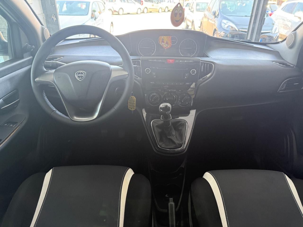 Lancia Ypsilon 1.2 69 CV 5 porte GPL Ecochic Gold