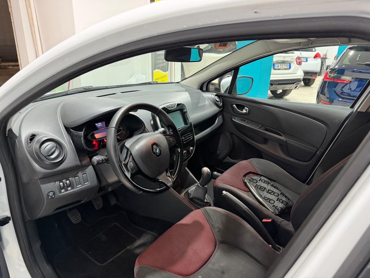 RENAULT CLIO 2015 GPL FINO AL 2035