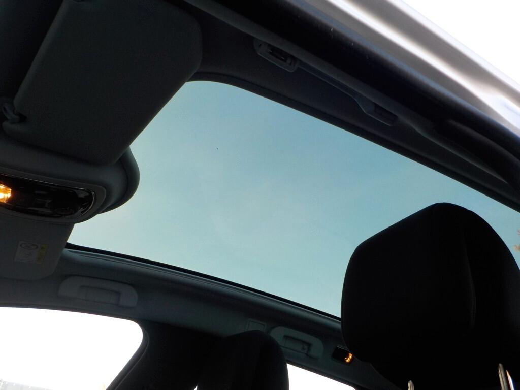 Peugeot 508 BlueHDi 120 EAT6 S&S SW Allure