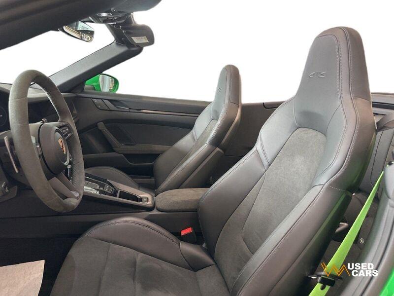 Porsche 911 992 - 911 Carrera 2 GTS Cabriolet