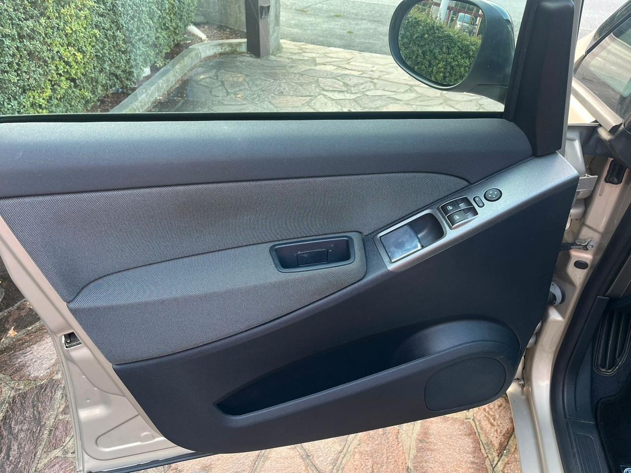 Lancia MUSA 1.3 Mjt 95 CV DFN Platinum