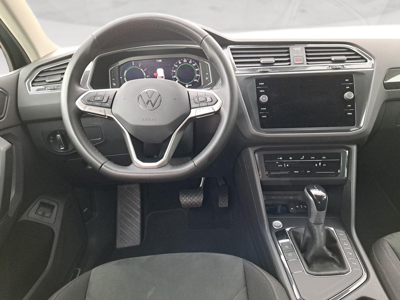 Volkswagen Tiguan 1.4 tsi eh elegance dsg