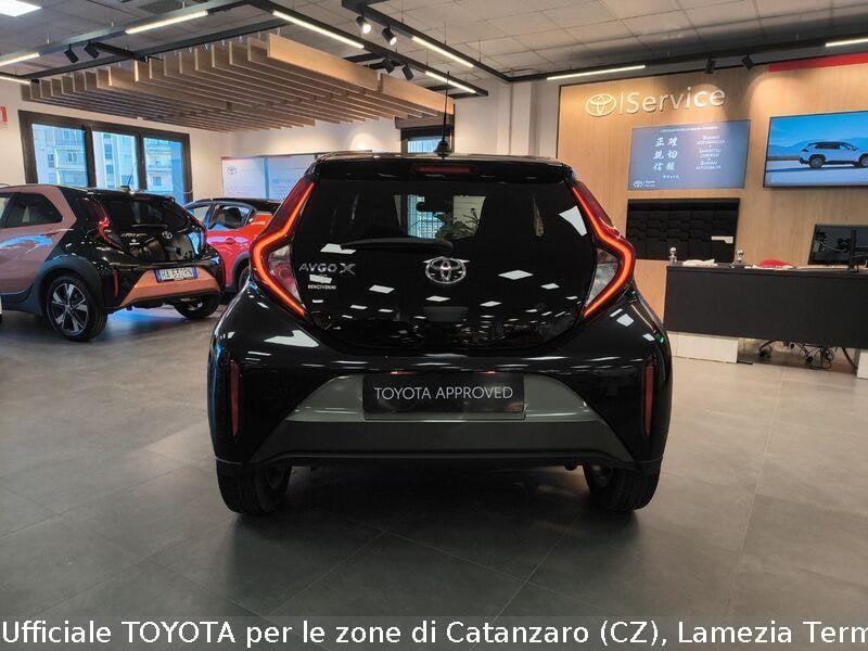 Toyota Aygo X Aygo X 1.0 VVT-i 72 CV 5 porte Trend