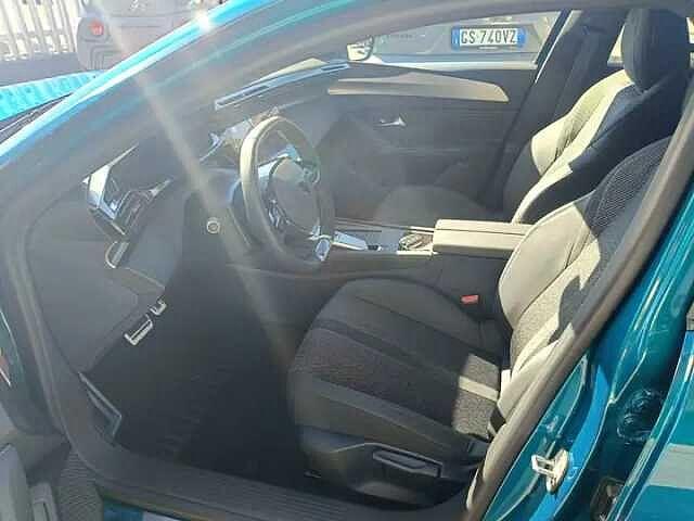 Peugeot 308 Berlina 1.2 Hybrid 145cv DCS6 GT KM ZERO