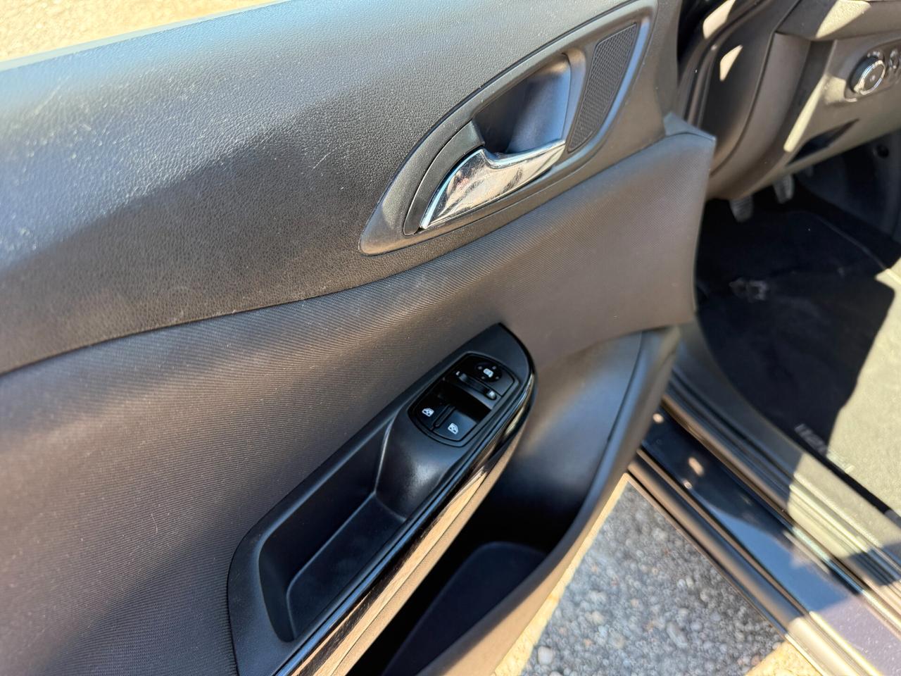 OPEL CORSA ANNO 2015 1.2 BENZINA 69 CV