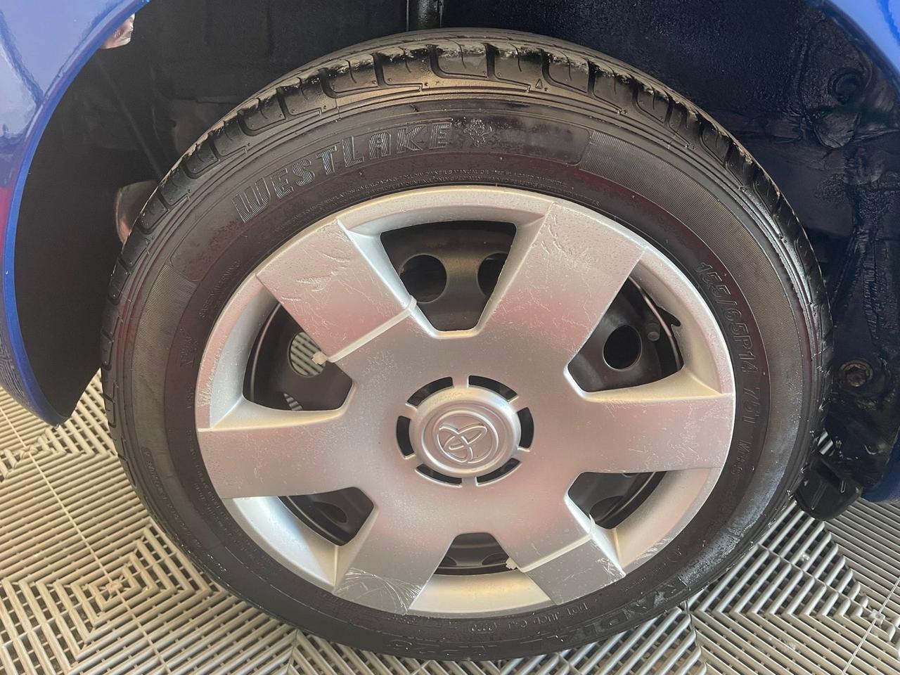 Toyota Aygo 1.0 12V VVT-i 5 porte Now