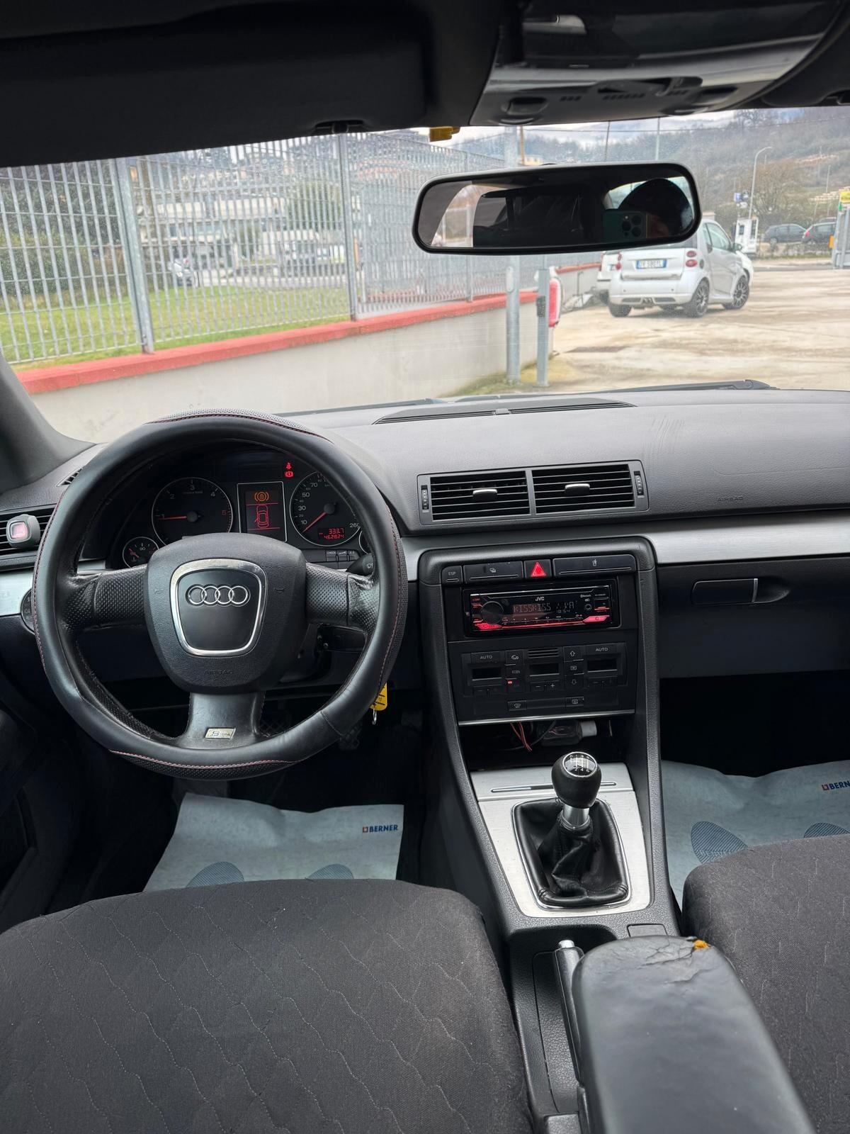 Audi A4 2.0 16V TDI Top