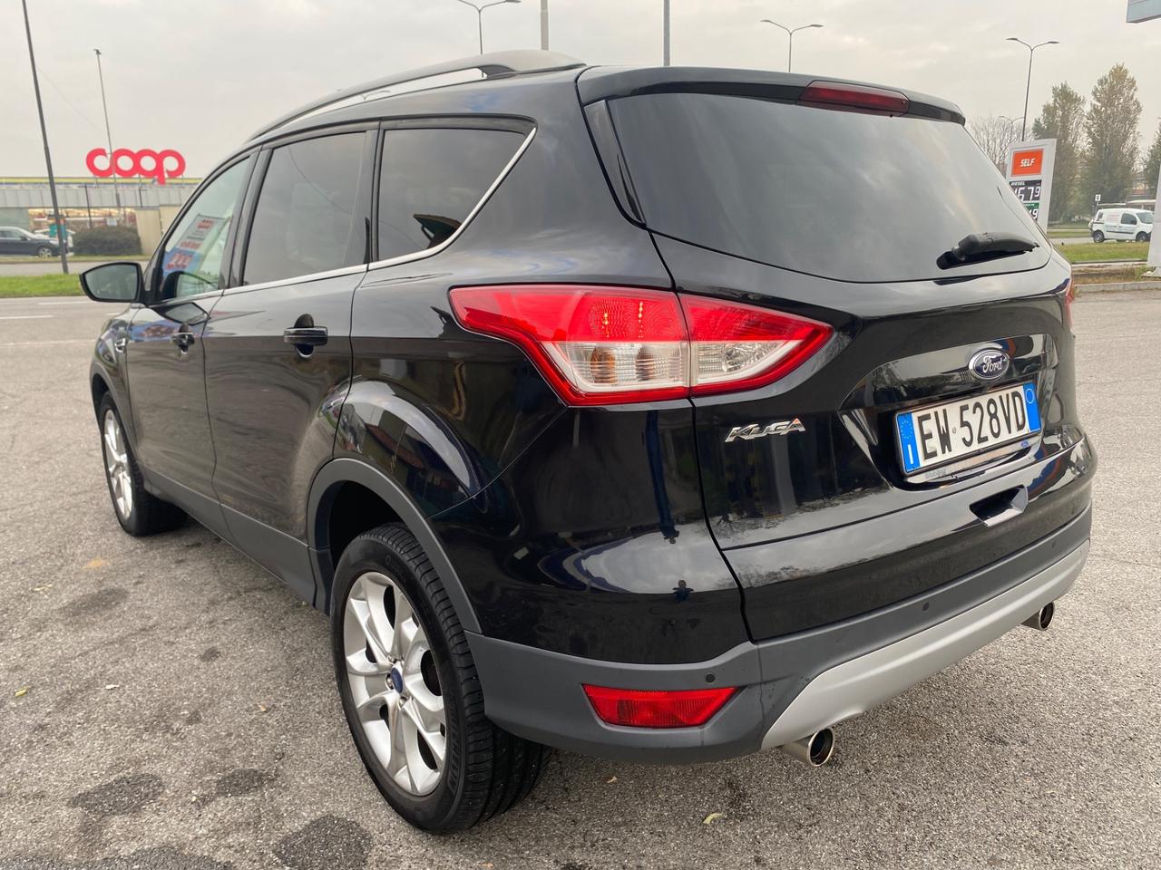 Ford Kuga 2.0 TDCI 163 CV 4WD Powershift Titanium