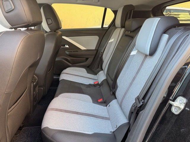 OPEL Astra 1.6 Plug-in Hybrid 180 CV AT8 Elegance