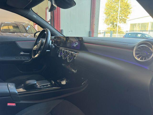 MERCEDES-BENZ A 180 d Automatic Premium AMG NIGHT EDITION