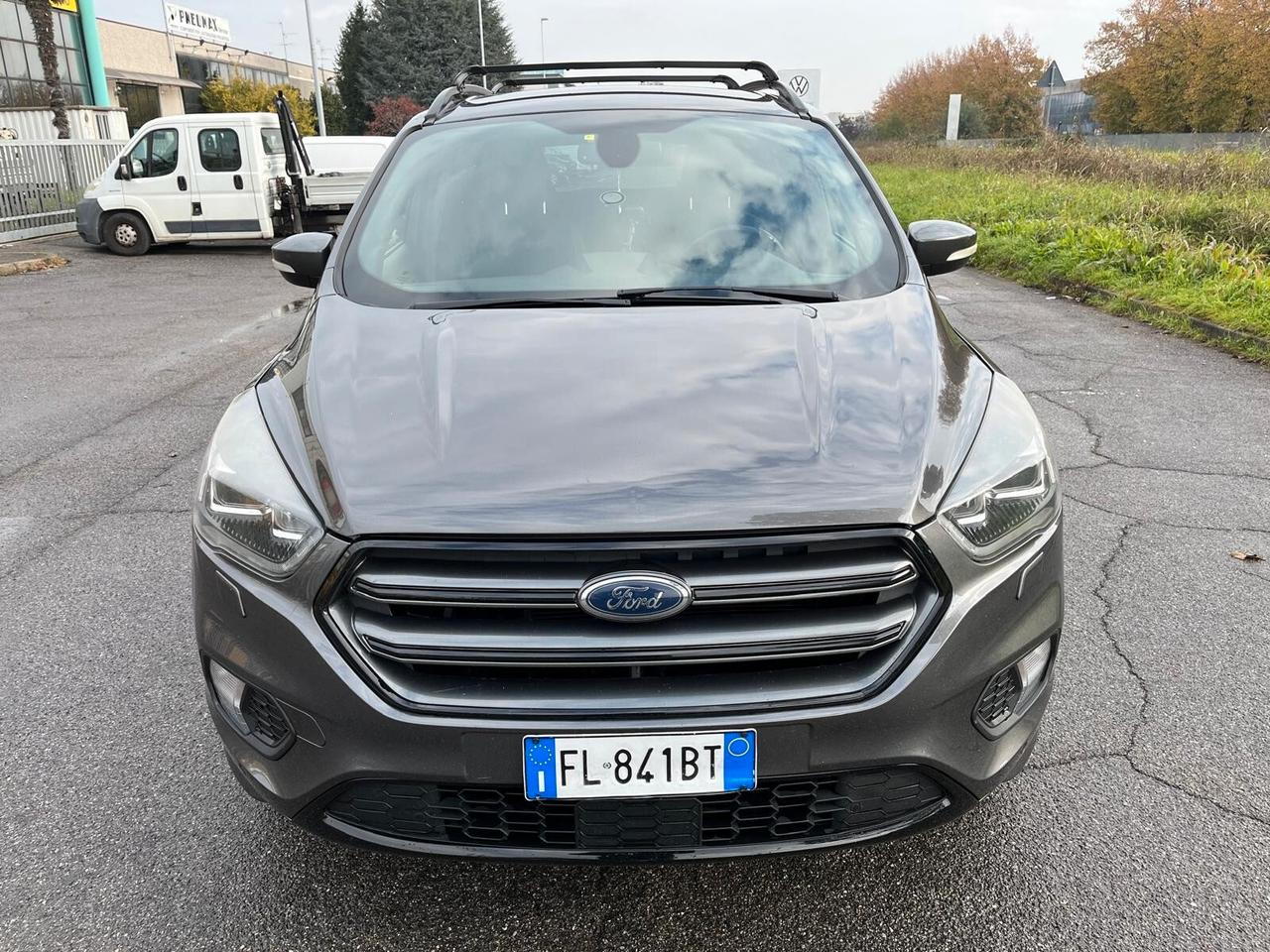 Ford Kuga 1.5 TDCI 120 CV S&S 2WD Powershift ST-Line