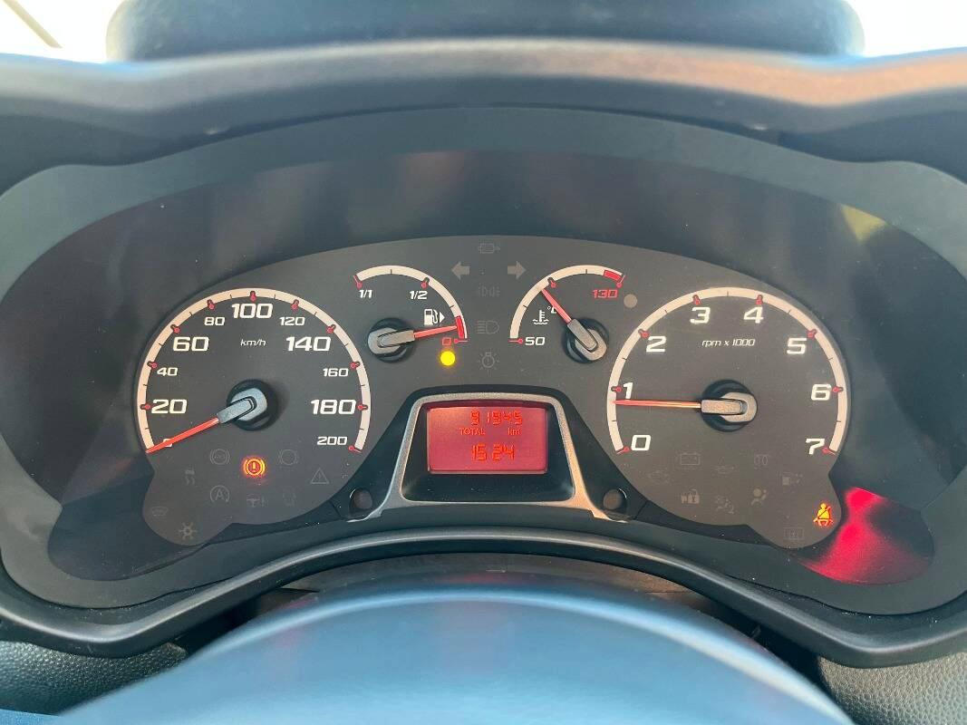 Ford Ka 1.2 Titanium s esp,tcs 69cv E5