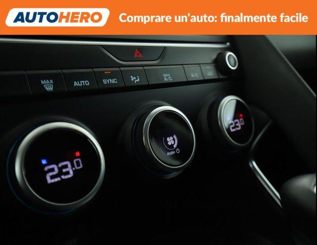 JAGUAR E-Pace 2.0 AWD aut.