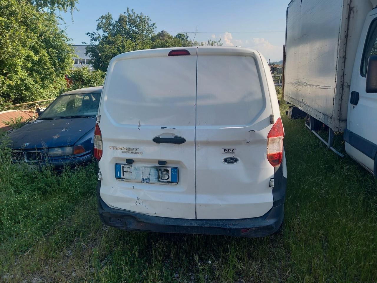 Ford Tourneo Courier 1.5 TDCI 75 CV Plus
