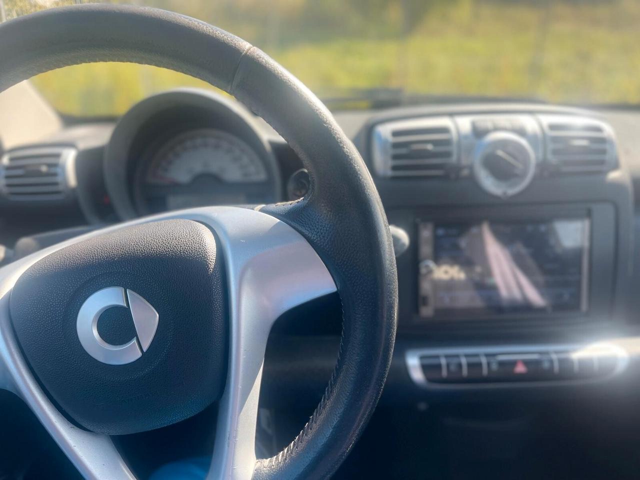 Smart ForTwo 1000 62 kW coupé passion