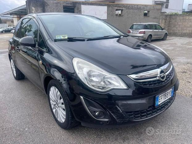 Opel Corsa 1.2 3 porte Elective LEGGI DESCRIZIONE