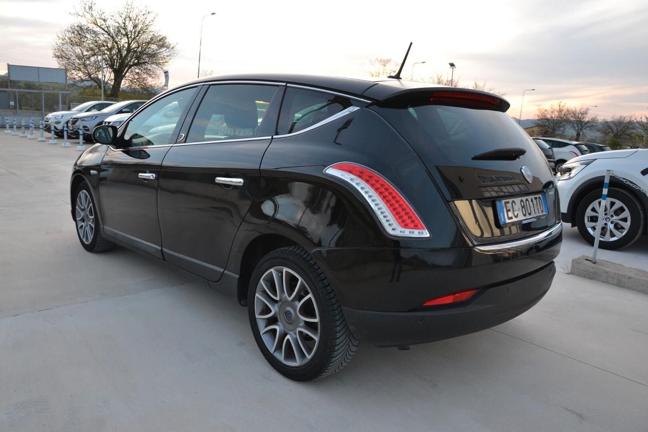 Lancia Delta 1.6 MJT DPF Oro