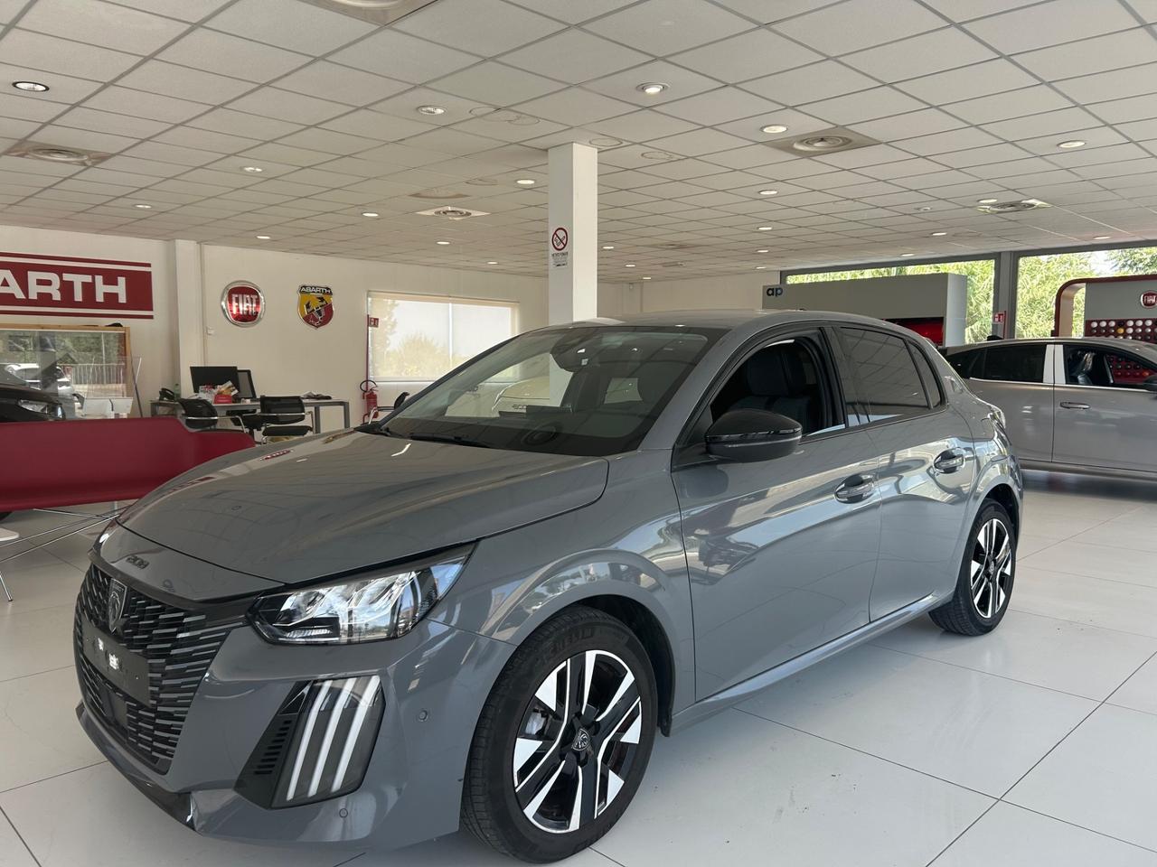 Peugeot 208 PureTech 100 Stop&Start 5 porte Allure