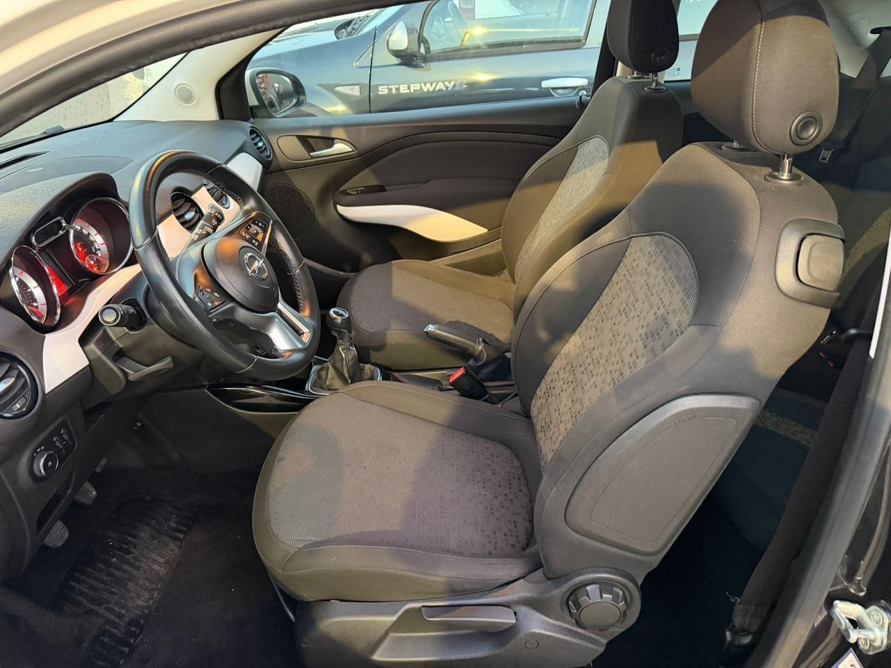 Opel Adam 1.4 87 CV GPL Tech Slam