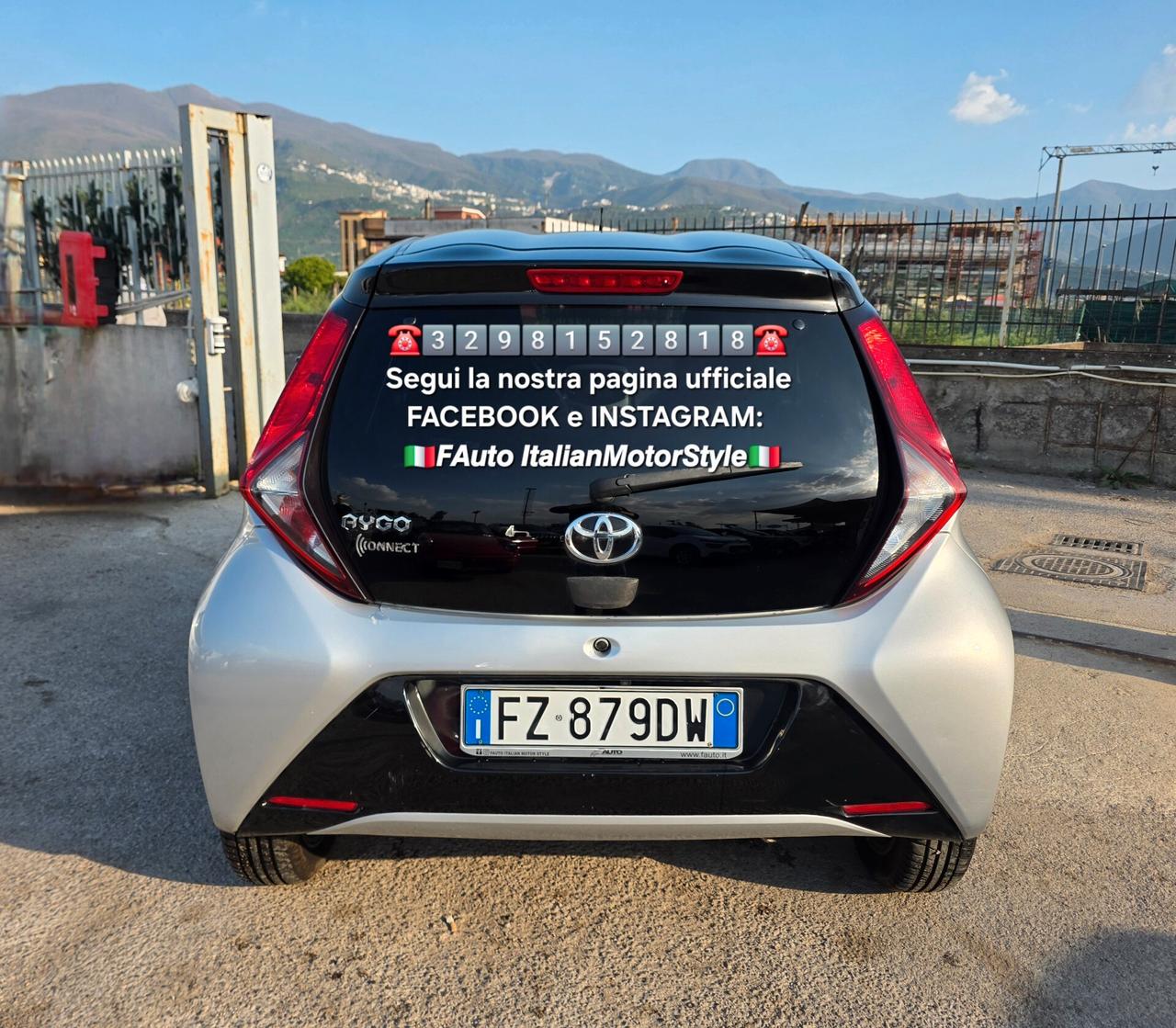 Toyota Aygo 1.0 VVT-i 72 CV 5 porte x-clusiv MMT