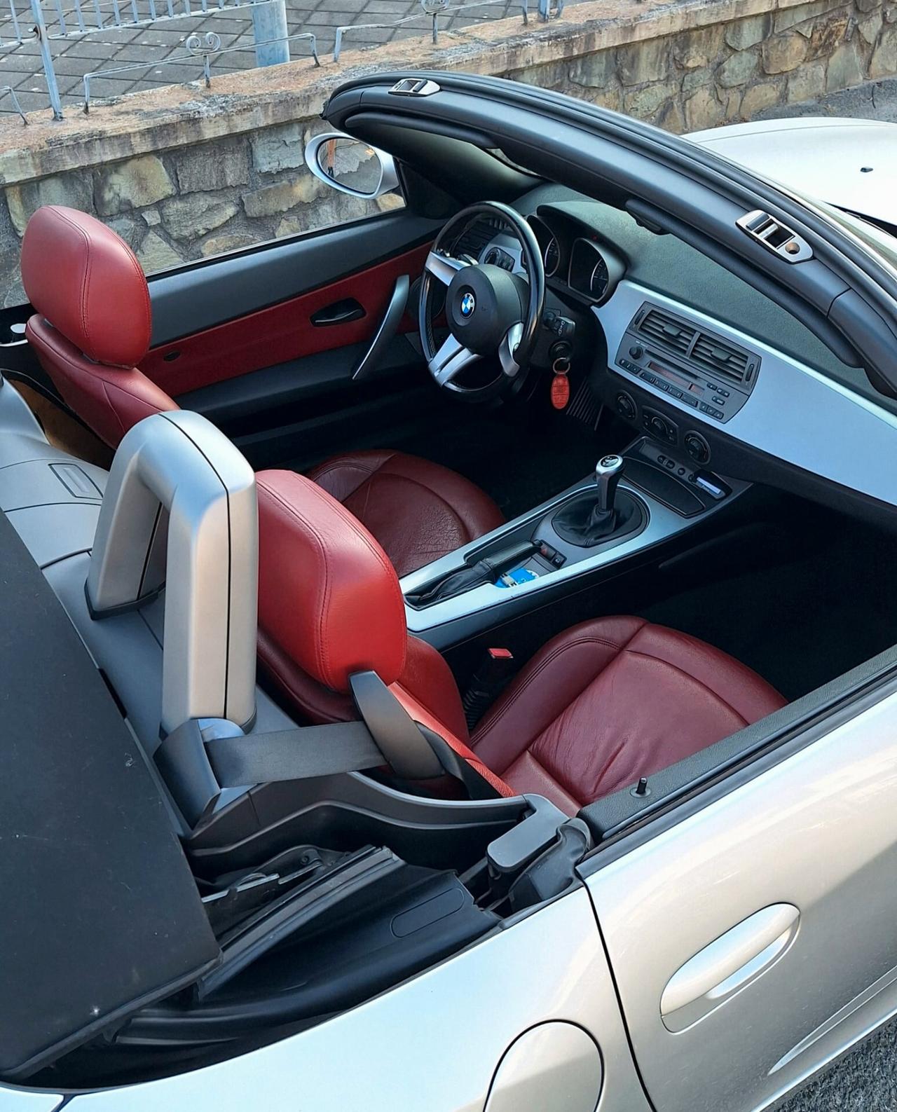 Bmw Z4 2.5i Roadster - PARI AL NUOVO
