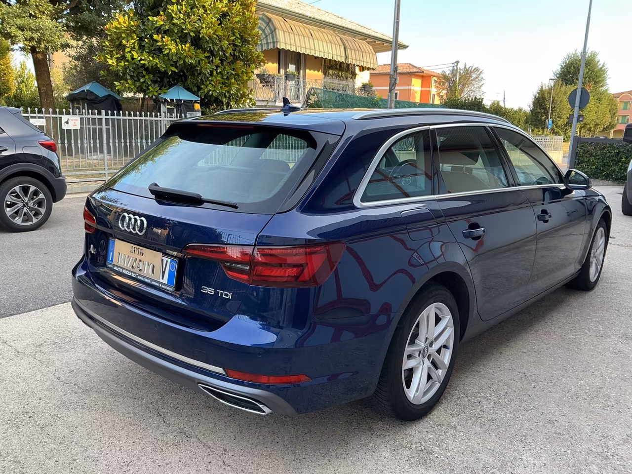 Audi A4 Avant 35 TDI S tronic Business Sport