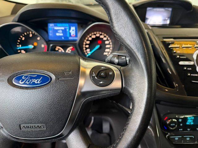 FORD Kuga 2.0 TDCI 140 CV 4WD Titanium