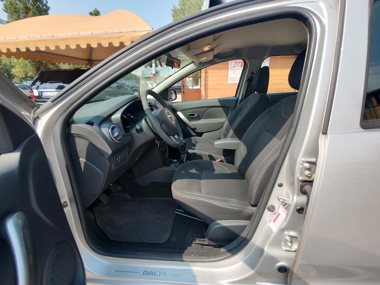 Dacia Sandero 1.2 GPL 75CV Lauréate, BENZINA\GPL, OK NEOPATENTATI, GARANZIA L.12 MESI
