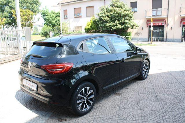 RENAULT Clio TCe 90 CV 5 porte Techno