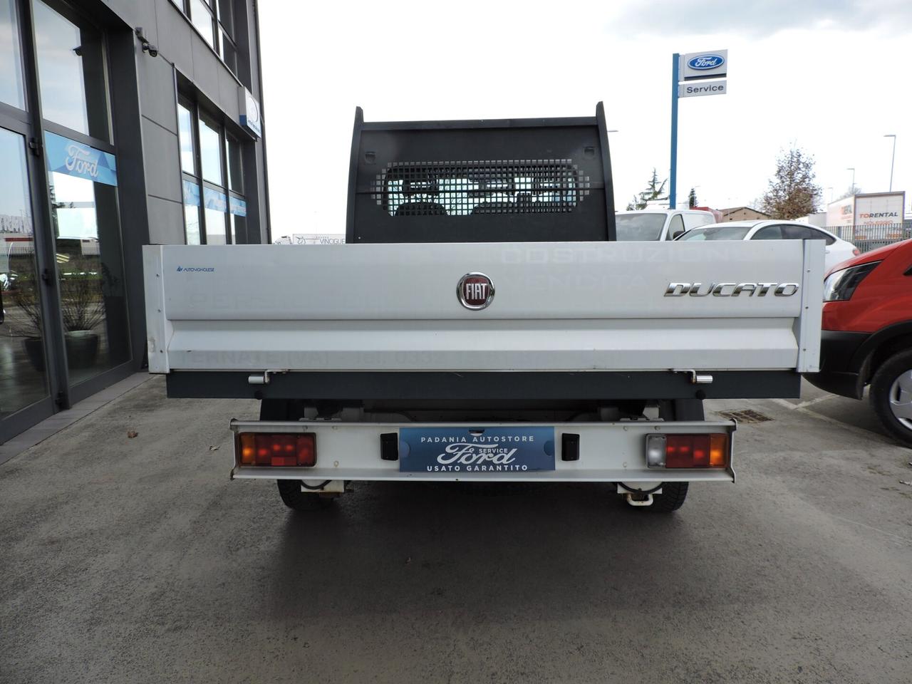 Fiat Ducato cassonato passo corto ruota singola trazione anteriore 2.2 TDi