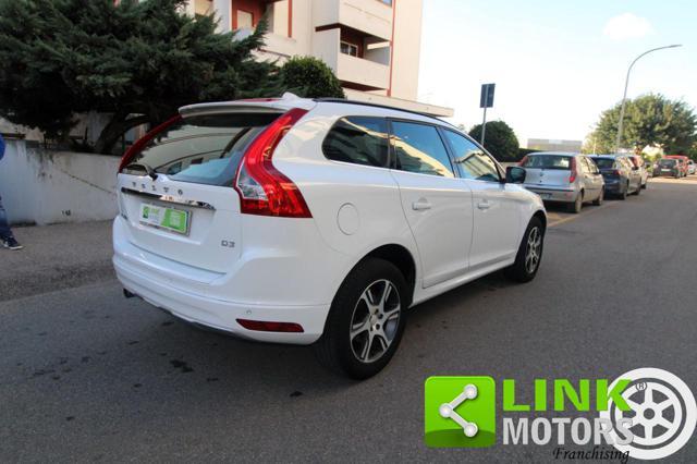 VOLVO XC60 D3 Geartronic R-design Momentum