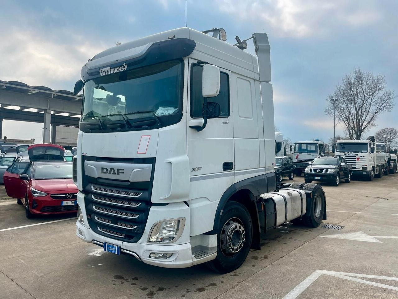 DAF XF 106 -480 **SINISTRATO *** MARCIANTE VA IN MOTO ***